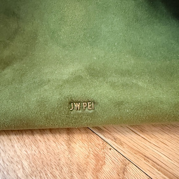 JW PEI Hana Medium Olive Green Women's Tote Bag - Picture 6 of 15